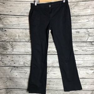 Old navy black boot cut pants size 6Waist approx: 15.5 inches Inseam approx: